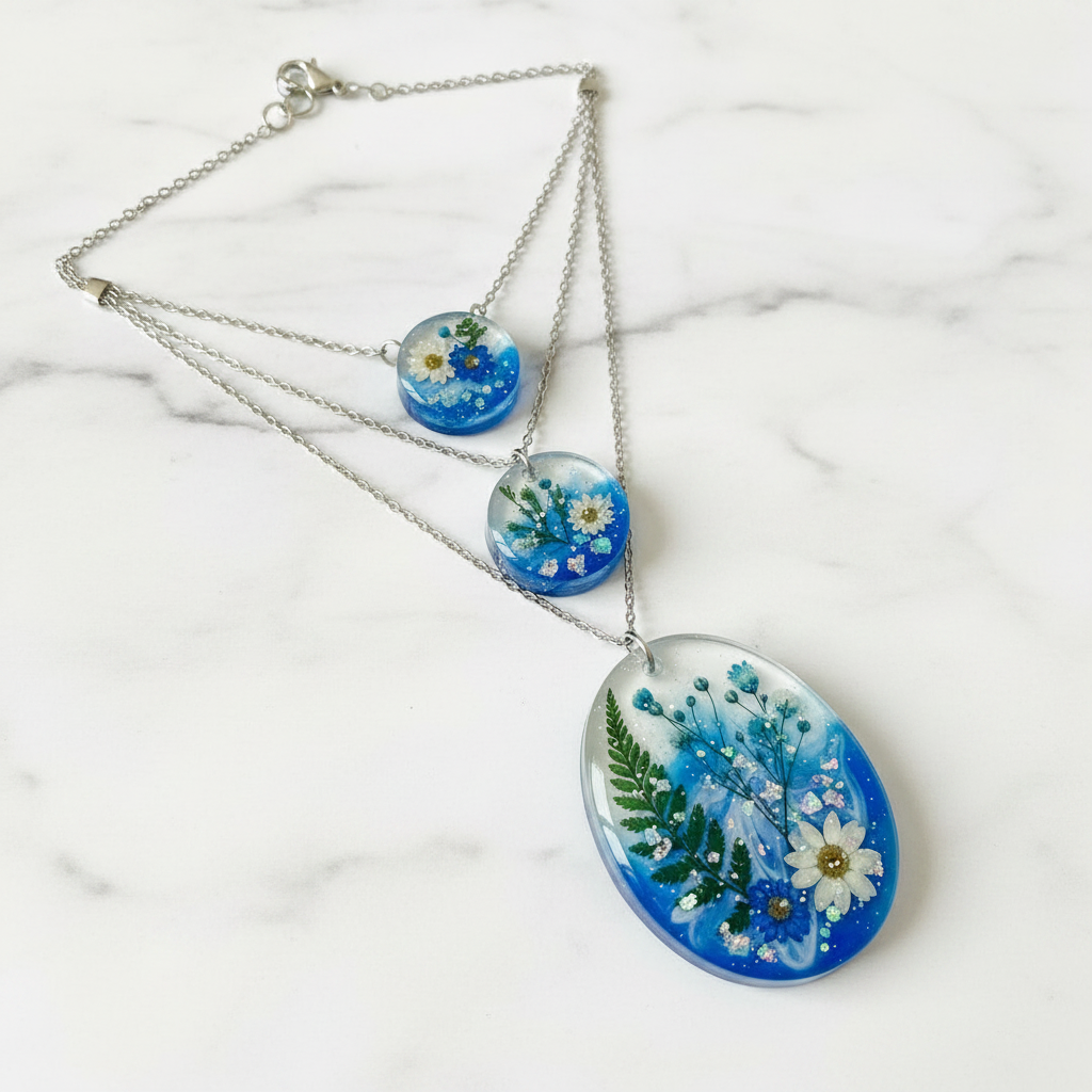 Necklace - Flat Lay