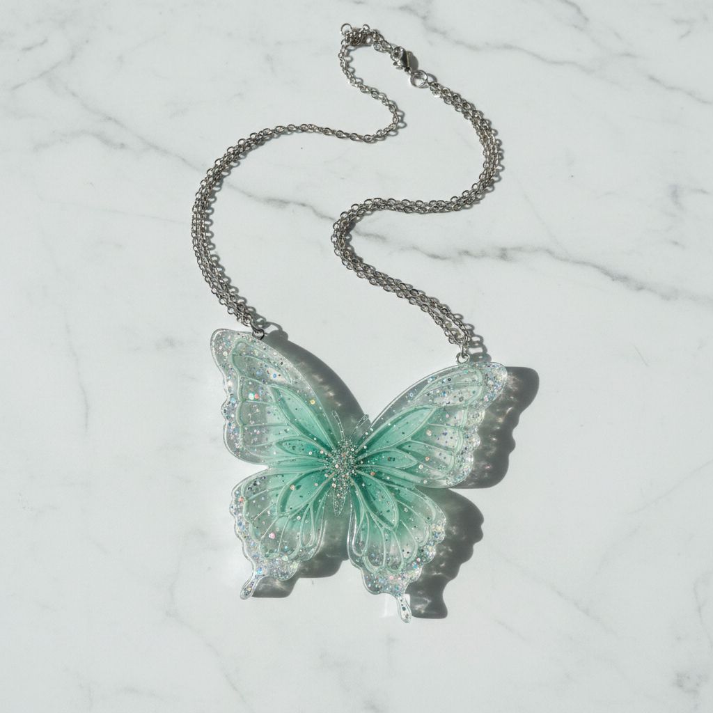 Necklace - Flat Lay